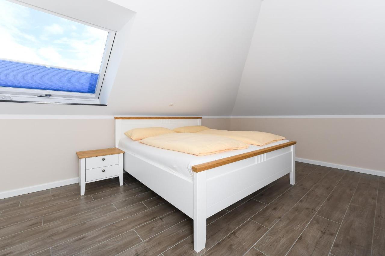Ferienhaus Nordseeperle Neuharlingersiel Esterno foto